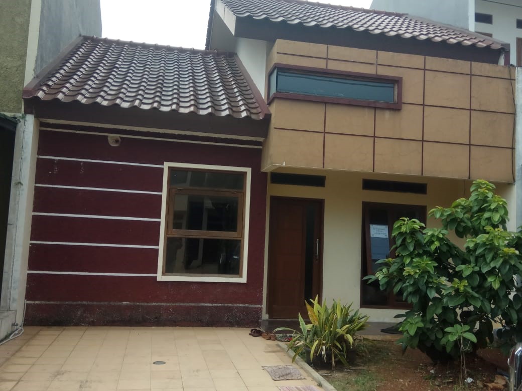 Sewa Rumah Tahunan Cluster D Living Tanah Baru Depok 